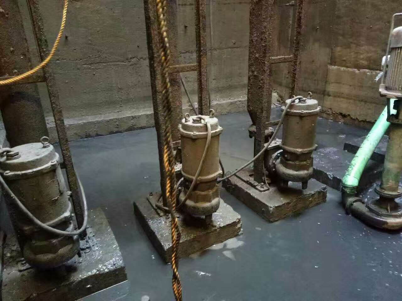 江阳污水池清理